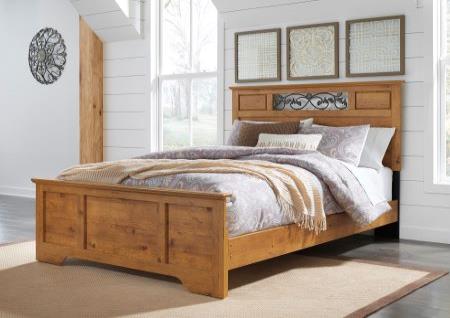 PINE LOOK QUEEN PANEL BED